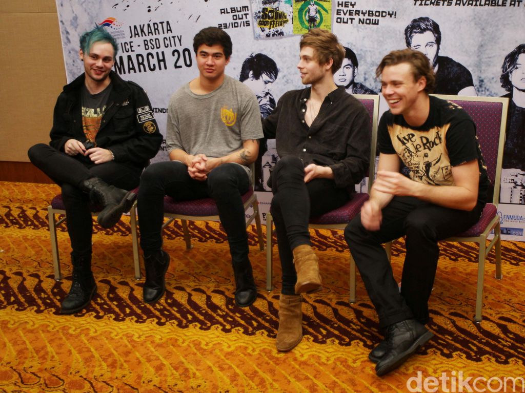 5 Seconds of Summer Ingin Kolaborasi dengan BLACKPINK dan DAY6 5 Seconds of Summer Ingin Kolaborasi dengan BLACKPINK dan DAY6