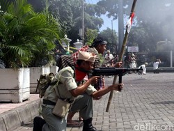 Diwarnai Desingan Peluru, Ini Reka Ulang Adegan Serangan Umum 1 Maret 1949