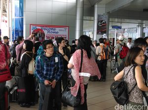Jelang Gerhana Matahari Total, Wisatawan Mulai Berdatangan ke Palu