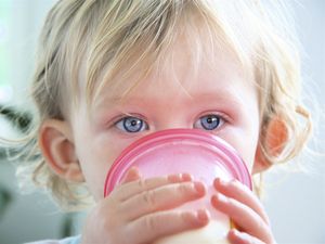 Tak Dibersihkan dengan Baik, Sippy Cup Anak Bisa Jadi Sarang Jamur