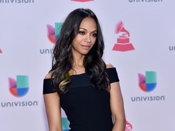 Cerita Zoe Saldana yang Pernah Di-bully karena Bicara Pakai Bahasa Inggris