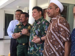 Jelang Munas Golkar, Airlangga Temui Syahrul Yasin Limpo di Makassar