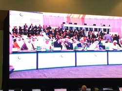 Megawati Soekarnoputri Hadiri KTT LB OKI