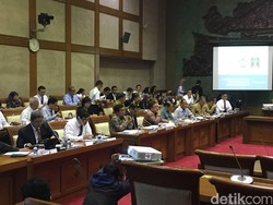 Pembahasan RUU JPSK Diundur