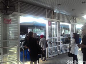 Walau Resmi Dilarang, Pagi Ini Masih ada APTB yang Masuk Jakarta