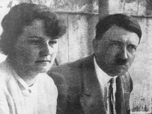 Heboh Adolf Hitler Mati di Indonesia, Ini Teori Paling Dipercaya Heboh Adolf Hitler Mati di Indonesia, Ini Teori Paling Dipercaya