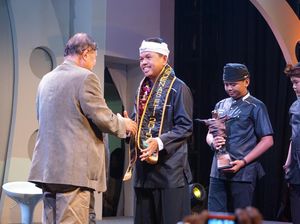 Bupati Dedi Ulangi Terima Penghargaan Dari FTI