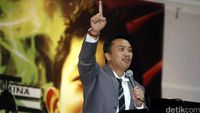 Kemenpora Galang Dana untuk Rio Haryanto