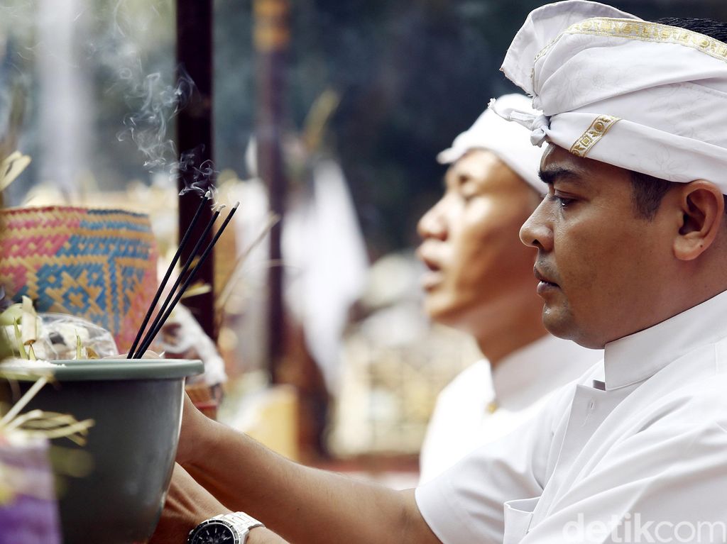 Rela Internet Mati demi Nyepi, Ini Alasan Operator Tak Takut Rugi Rela Internet Mati demi Nyepi, Ini Alasan Operator Tak Takut Rugi