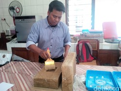 Selain Berisi Emas, Ini Keistimewaan Jimat yang Ditemukan di Prambanan