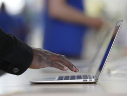 Apple Bakal Rilis MacBook Air Versi Murah