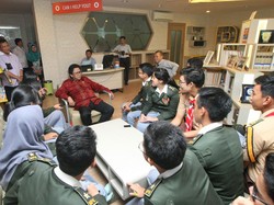 Wakil Ketua MPR: Sekolah Harus Bebas Dari Tekanan Politik