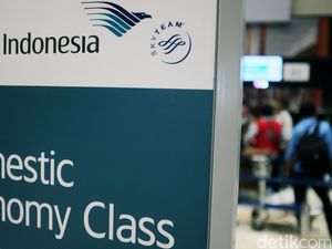 Laporan Keuangan Garuda Dipermasalahkan, Rini: Sudah Disetujui OJK