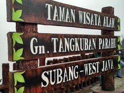 Kepanikan Warga Pasca Gunung Tangkuban Perahu Erupsi