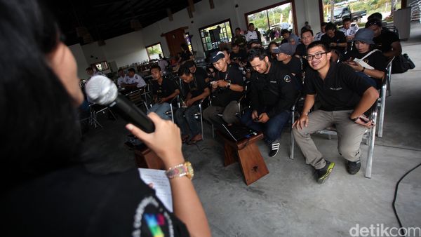 Laskar Gerhana detikcom Tiba di Belitung