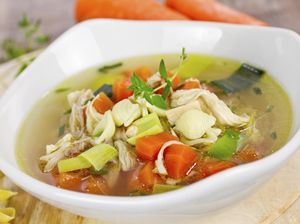 Kata Pakar Soal Sup Ayam untuk Atasi Flu dan Pengobatan Rumahan Lainnya