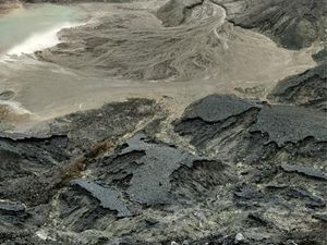 Usai Erupsi Tangkuban Perahu, BPBD Cianjur Cek Dampak Abu Vulkanik