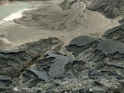 Usai Erupsi Tangkuban Perahu, BPBD Cianjur Cek Dampak Abu Vulkanik