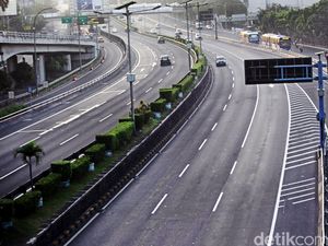 Sejumlah Ruas Jalan di Jakarta Sepi