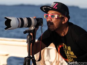 Begini Gaya Laskar Gerhana Bidik GMT Begini Gaya Laskar Gerhana Bidik GMT