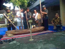 Tradisi Unik Kleduk Kleneng yang Dipercaya Usir Efek Negatif Gerhana di Blitar