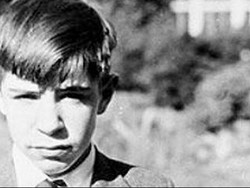 Ilmuwan Stephen Hawking Ungkap Guru Favoritnya