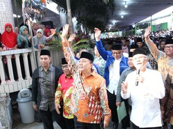 Ketua MPR Mengikuti Khataman Kitab Sarah Asmaul Khusna