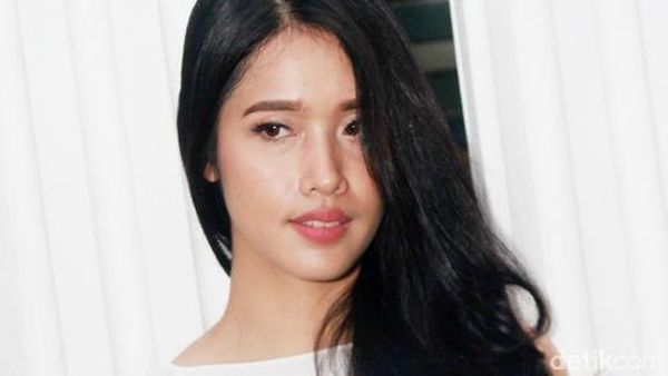 Manisnya Ana Octarina