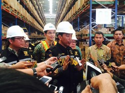 Jokowi: Pusat Logistik RI Dulu Seperti Warung, Sekarang Supermarket