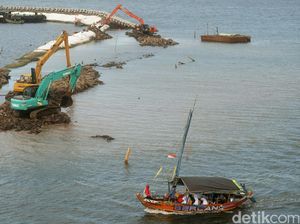 Sandiaga Tanya Imbas Reklamasi, Luhut: Nelayan Dijamin Pasti Baik