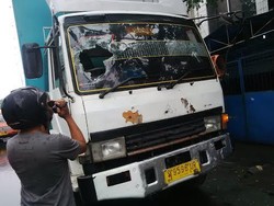 Pelaku Pecah Kaca Truk Oknum Tentara, Diserahkan ke Pomal
