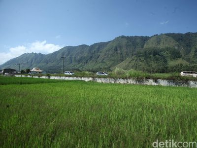 Datsun Risers Tinggalkan Danau Toba