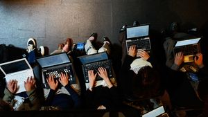 Wow! Kerja Jadi Software Engineer Gajinya Bisa Sampai Rp 30 Juta
