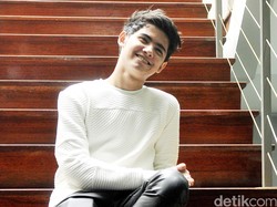Aliando Belum Kepikiran Punya Pacar