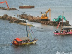 Luhut Beberkan Alasan Reklamasi Dilanjutkan: Dari Sumber Air hingga Cegah Rob