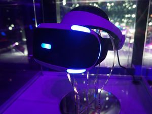 Oculus Rift Lebih Canggih dari PlayStation VR, Tapi...