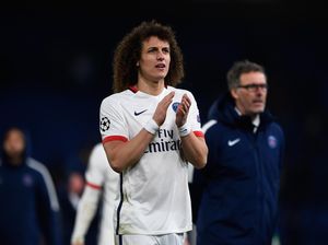 Batshuayi Bersiap Sambut David Luiz di Stamford Bridge