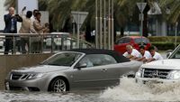 Banjir Rendam Dubai