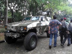 TNI AD Pamer Alutsista dan Kekuatan ke Anggota DPR