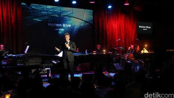 Lebih Dekat dengan David Foster