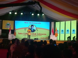 Benarkah Ade Komarudin Ingkar Janji?