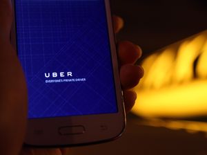 Uber Siap Ikuti Aturan: Mulai dari Uji KIR sampai Sopir Pegang SIM A Umum