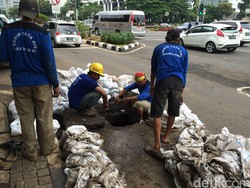 4 Ribu Karung Lumpur Diangkut dari Medan Selatan, Dibuang ke Tangerang