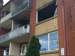 Saat Kebakaran di Sydney, Ibu Ini Terpaksa Jatuhkan Bayinya Lewat Jendela