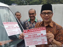 Ridwan Kamil Survei Peluang Maju Pilgub Jawa Barat