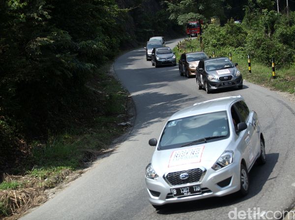 Etape Kedua Ditutup Dengan Mengunjungi Candi Bahal