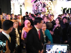 Jokowi dan Sejumlah Pejabat Hadiri Pernikahan Anak Panglima TNI