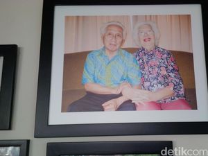 JS Badudu di Mata Anaknya: Masa Hidup Bapak untuk Bahasa Indonesia