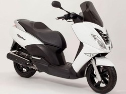 Peugeot Perkenalkan Skuter Citystar 200i Terbaru