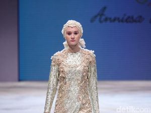 Koleksi Pearl Asia dari Anniesa Hasibuan Memesona di IFW 2016
